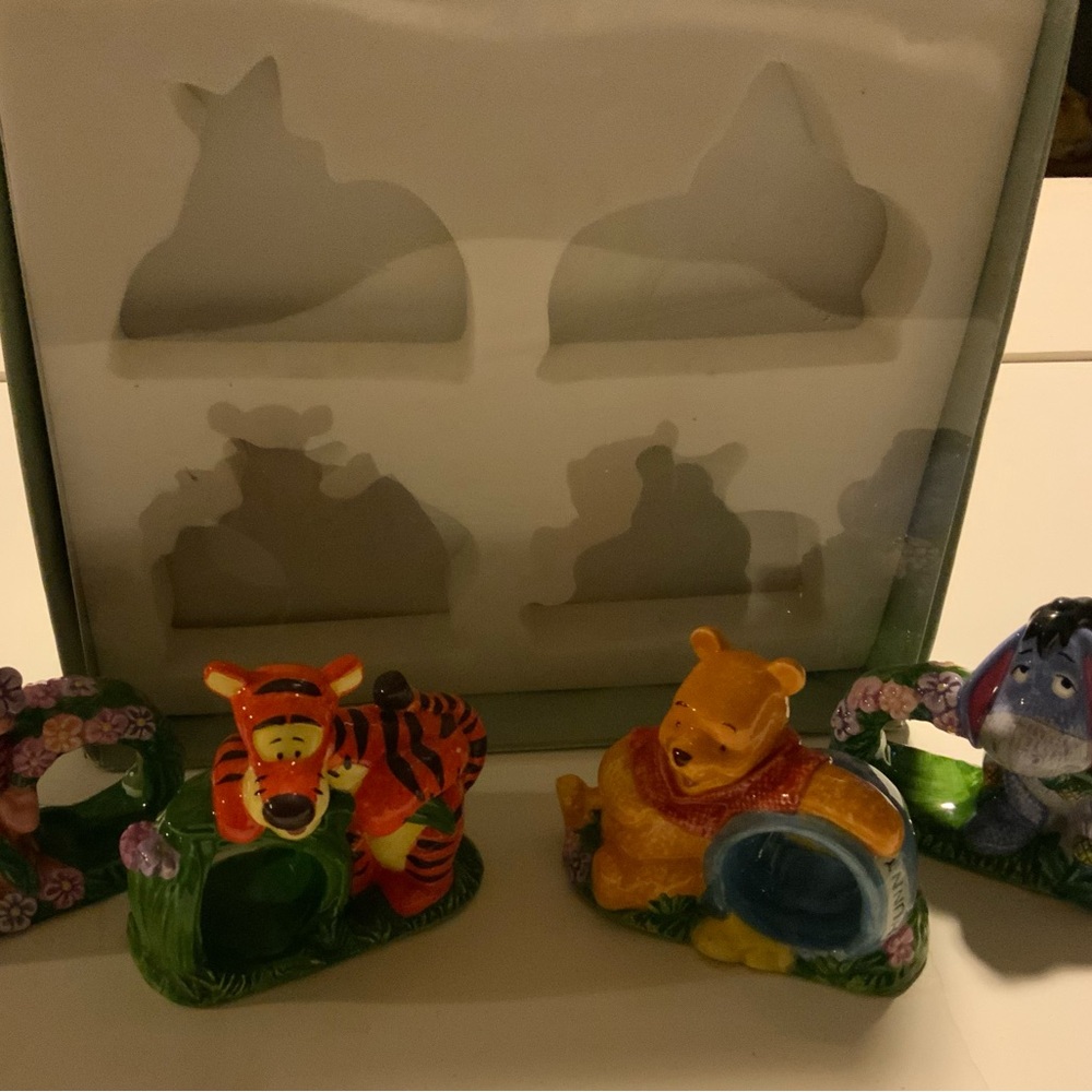 Simply Pooh Napkin Rings - Picture 2 of 4